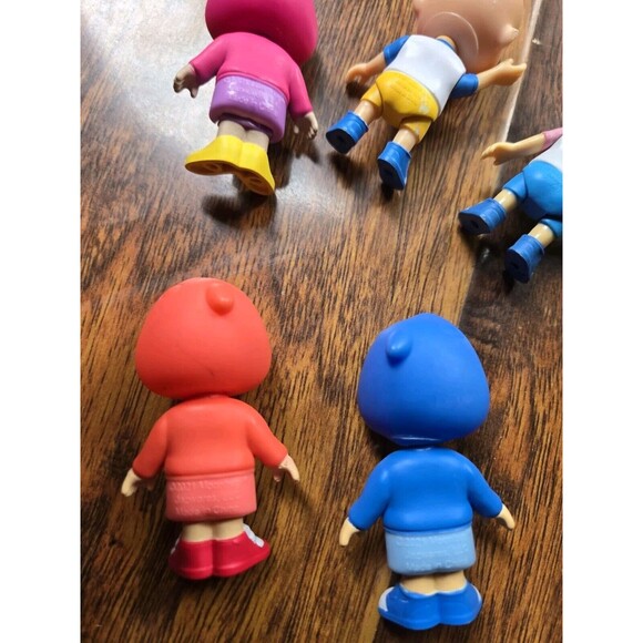 Cocomelon Toy Lot House, Tractor With Sound, 5 Figures & Toy Toilet Bundle 8pcs - Picture 8 of 16